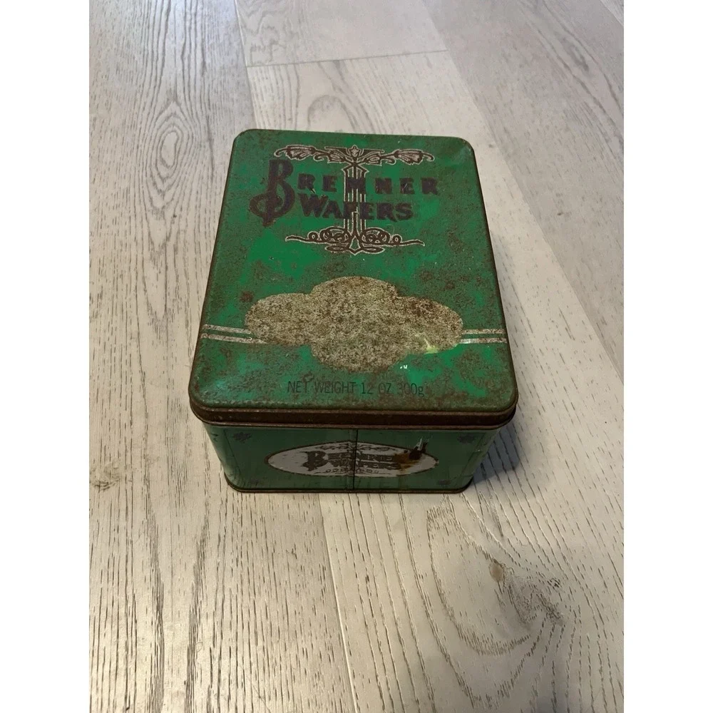 1992 Vintage Bremner Wafers Empty Box 8x4 1/2 X 6 In Rusted